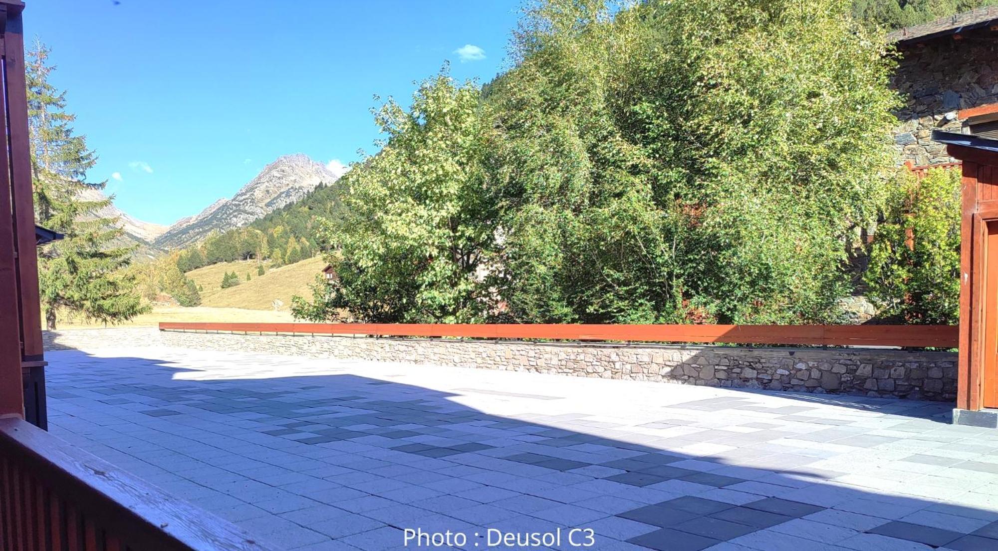 Ac Apartaments Vall D'انكلس المظهر الخارجي الصورة