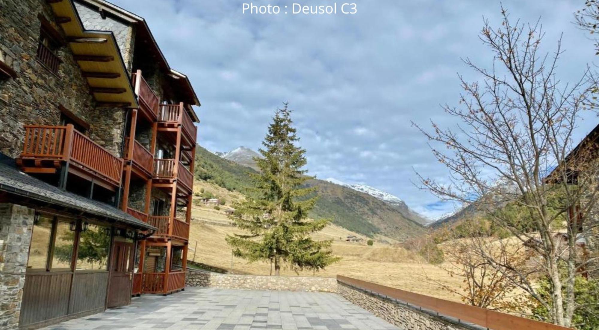 Ac Apartaments Vall D'انكلس المظهر الخارجي الصورة